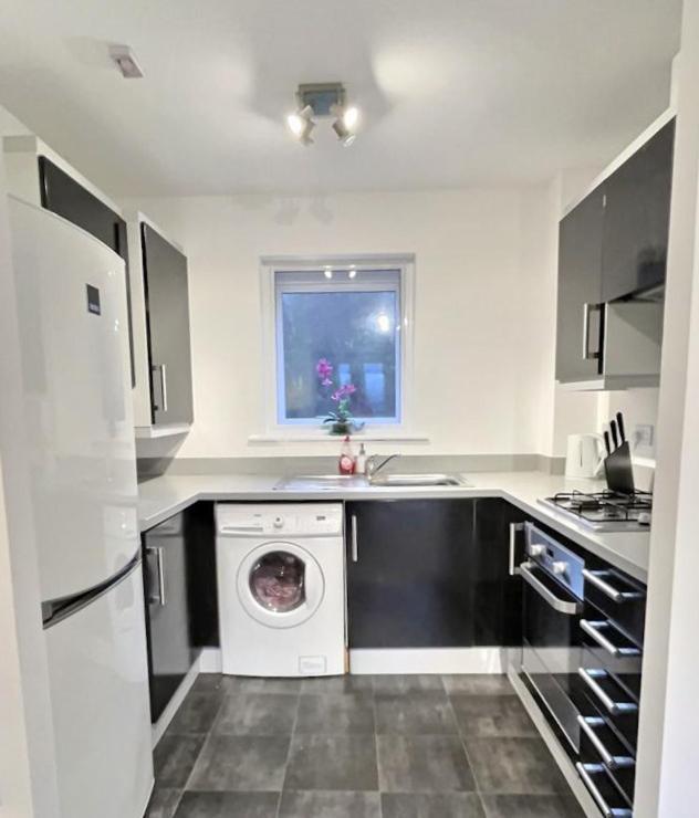 Riverside Apartment Swansea Exterior photo